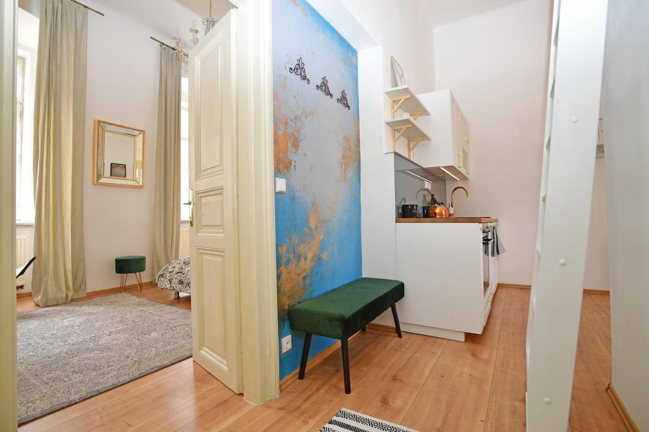 Apartament Lovely Little Cosy In
